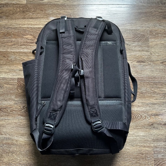~Pakt Black Backpack~ - Picture 11 of 16